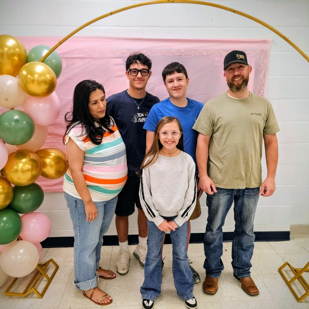 Meet your Posher, Victoria